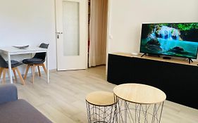 Magnifique studio indépendant au rez-de-chaussée